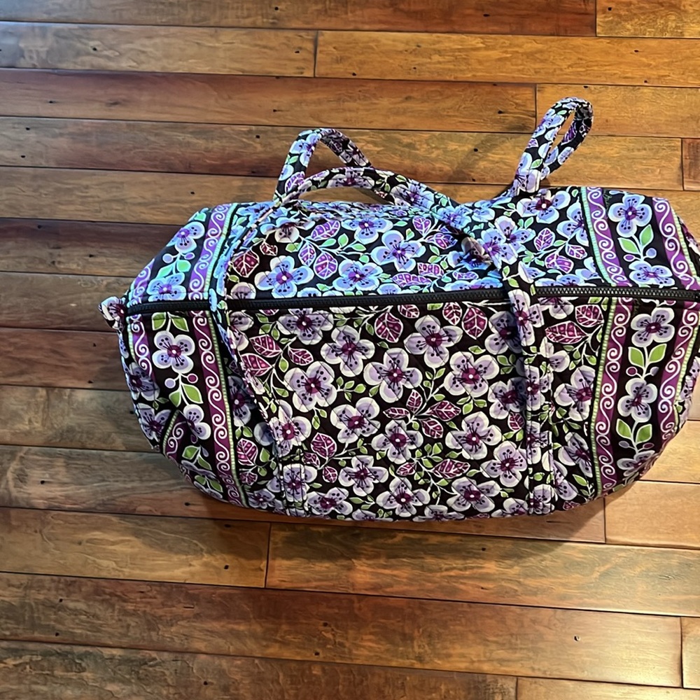 Vera Bradley duffel - Picture 3 of 3